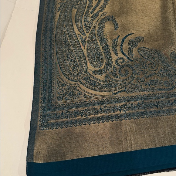 Moonlight Reversible - Picture 5 of 16